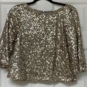 Jennifer Lopez sequined gold 3/4 length top
